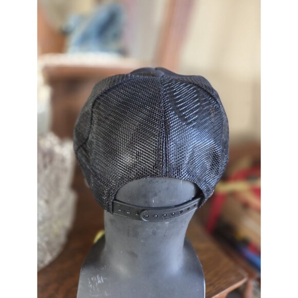 Black Vtg "These colors don't run, never have-never will" Trucker Hat SnapBack - Picture 3 of 7